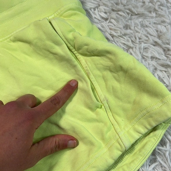 Lululemon Inner Glow High-Rise Short 3" Neon Garment Dye Solid Highlight Yellow - Picture 3 of 7